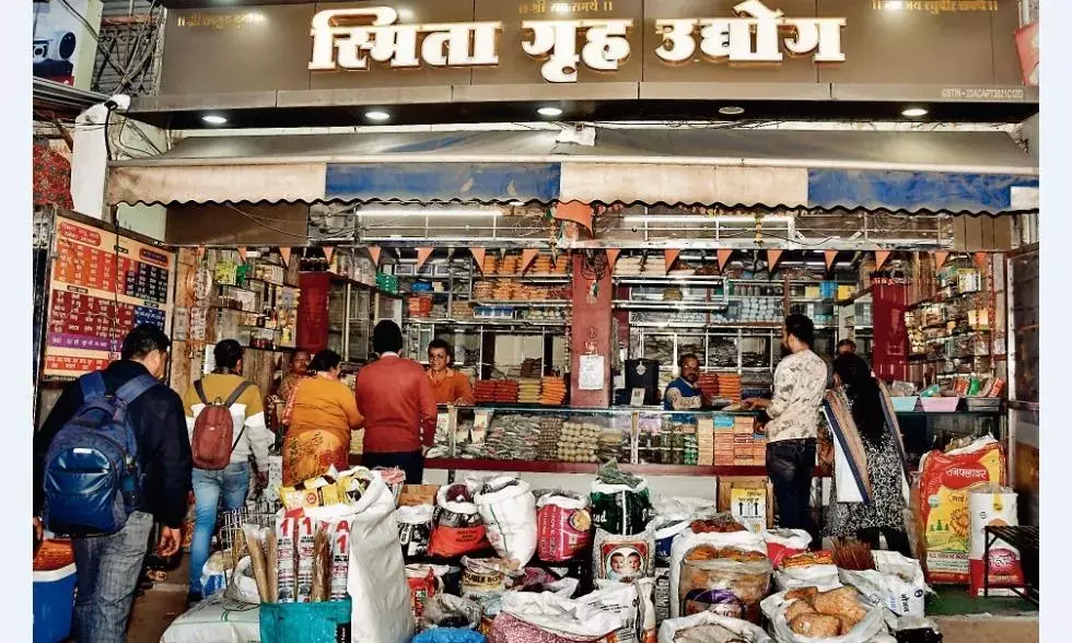 किसी बॉलीवुड स्क्रिप्ट से कम नहीं स्मिता गृह उद्योग की सक्सेस स्टोरी