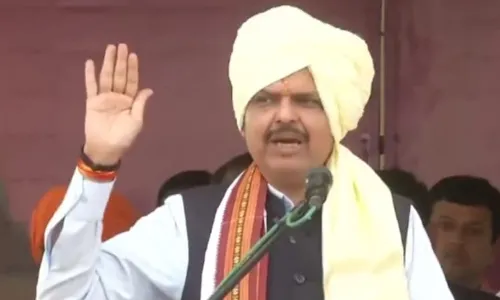 गोलीबारी की घटना में दोषी कोई भी हो बख्शा नहीं जाएगा -उपमुख्यमंत्री फडणवीस गोलीबारी की घटना में दोषी कोई भी हो बख्शा नहीं जाएगा -उपमुख्यमंत्री फडणवीस