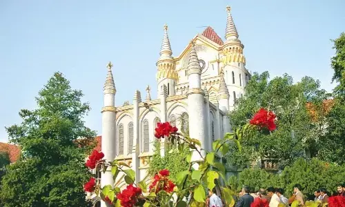 सुको के आदेश के बाद भी क्यों नहीं दिया वार्षिक वेतनवृद्धि का लाभ सुको के आदेश के बाद भी क्यों नहीं दिया वार्षिक वेतनवृद्धि का लाभ