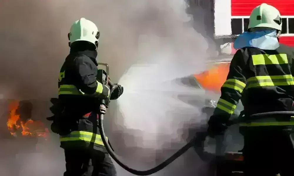 अग्निकांड में मिलेगी राहत, तो रेल सफर होगा सुरक्षित और समय की भी होगी बचत अग्निकांड में मिलेगी राहत, तो रेल सफर होगा सुरक्षित और समय की भी होगी बचत