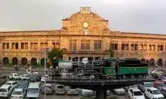 तालमेल के अभाव में नहीं मिल रही यात्रियों को टैक्सी सुविधा, शुरू नहीं हो सकी सेवा