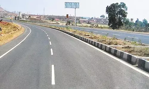 टेंडर प्रक्रिया पूरी, 3 सौ करोड़ से 33 सीमेंट रास्तों के निर्माण की जिम्मेदारी टेंडर प्रक्रिया पूरी, 3 सौ करोड़ से 33 सीमेंट रास्तों के निर्माण की जिम्मेदारी