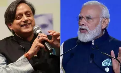 लोकसभा में आखिरी भाषण था कुछ तो नया बोलते, पीएम द्वारा नेहरू के जिक्र पर बोले कांग्रेस नेता शशि थरूर लोकसभा में आखिरी भाषण था कुछ तो नया बोलते, पीएम द्वारा नेहरू के जिक्र पर बोले कांग्रेस नेता शशि थरूर