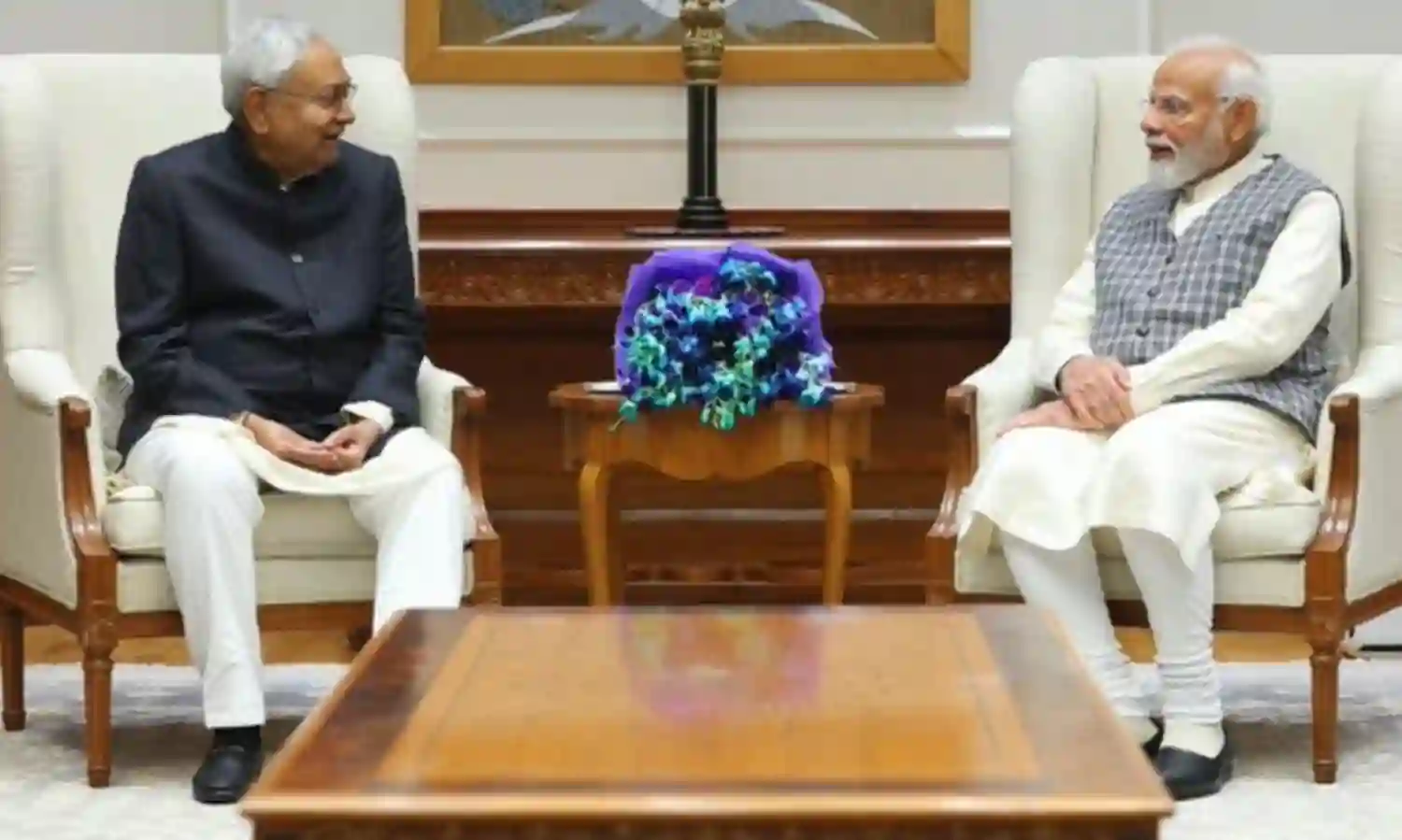 पीएम मोदी और जेपी नड्डा से मुलाकात के बाद नीतीश कुमार का बड़ा बयान, बोले - अब हम इधर ही रहेंगे