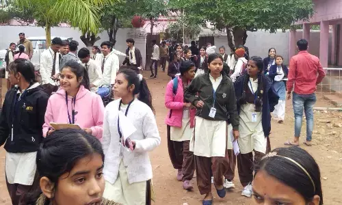 माध्यमिक शिक्षा मण्डल बारहवीं बोर्ड की परीक्षायें शुरू, परीक्षा के पहले दिन १२४२७ परीक्षार्थी परीक्षा में हुए शामिल