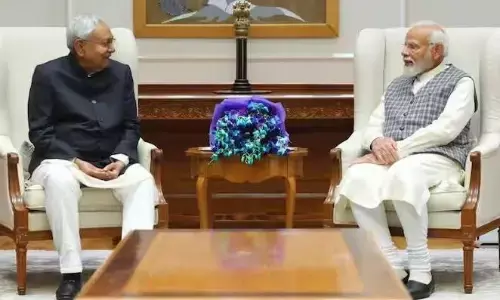 नीतीश कुमार को सता रहा फ्लोर टेस्ट का डर, मोदी से मुलाकात पर बोली आरजेडी नीतीश कुमार को सता रहा फ्लोर टेस्ट का डर, मोदी से मुलाकात पर बोली आरजेडी