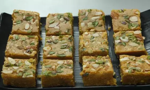 बसंत पंचमी पर मां सरस्वती को लगाए मलाई मोहनथाल का भोग, जानिए पूरी रेसिपी