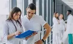 मेडिकल स्टूडेंट को हॉस्टल में असुविधा हुई तो कॉलेज प्रबंधन पर होगी कार्रवाई