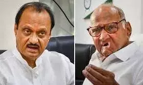 शरद पवार और अजित की सभा, भतीजे ने फिर साधा निशाना, चाचा ने किया नजरअंदाज
