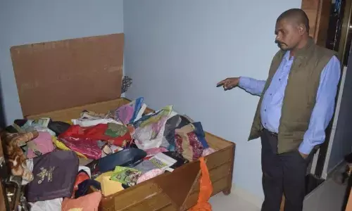 पत्नी का इलाज कराने गए रिटायर्ड फौजी के घर से 20 लाख की चोरी