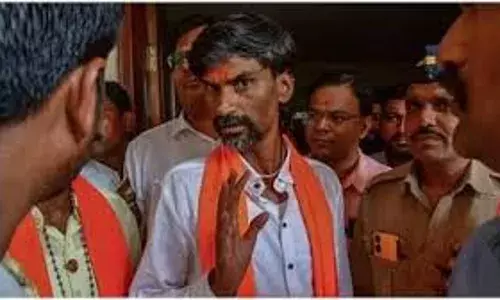 जरांगे-पाटील की भूख हड़ताल को पीएचडी छात्रों ने दिया समर्थन, एक बार फिर अनशन