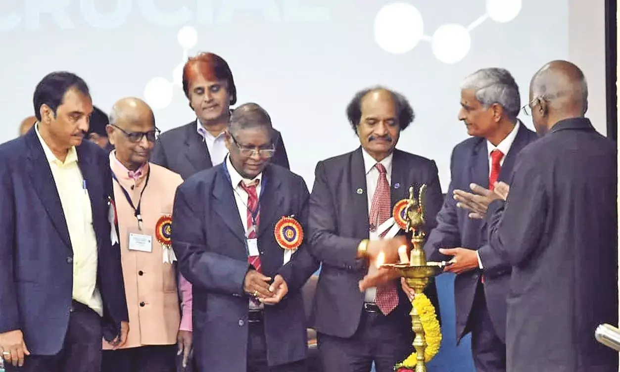 पद्मश्री यादव ने कहा - हरित ऊर्जा के लिए हाइड्रोजन है सर्वोत्तम विकल्प