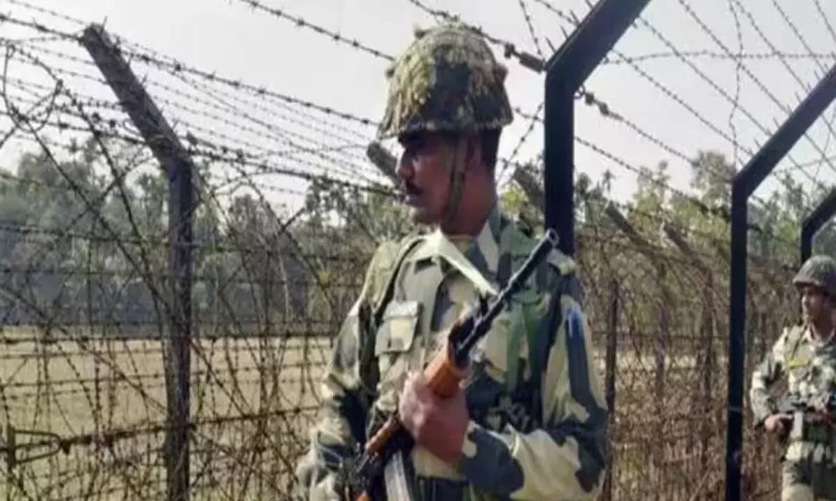 भारत बांग्लादेश बॉर्डर पर हुआ दर्दनाक हादसा, खाई में जिंदा दबे चार मासूम, मौत