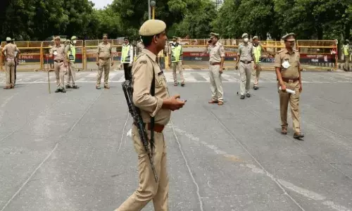 किसान संघों के निर्धारित मार्च से पहले दिल्ली और हरियाणा की सीमाएं सील