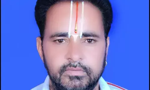 सच्चिानंद शर्मा ने लोकसभा क्षेत्र खजुराहो से कांग्रेस प्रत्याशी के रूप में की दावेदारी सच्चिानंद शर्मा ने लोकसभा क्षेत्र खजुराहो से कांग्रेस प्रत्याशी के रूप में की दावेदारी