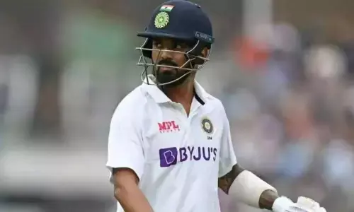 भारतीय टीम को लगा बड़ा झटका, राजकोट टेस्ट नहीं खेलेंगे केएल राहुल, इन युवा खिलाड़ी को मिलेगा मौका