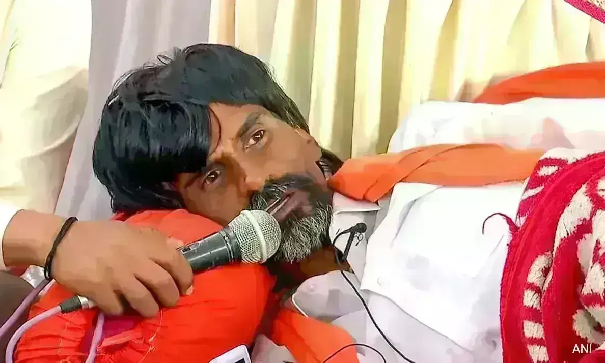 जरांगे-पाटील की भूख हड़ताल जारी, हालत बिगड़ी-मेडिकल चेकअप से किया साफ इनकार