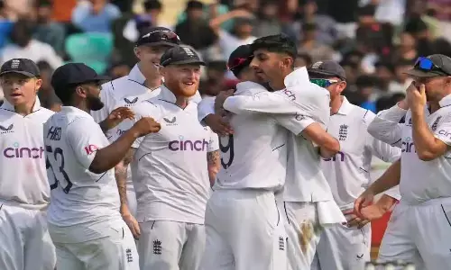 इंग्लैंड की टीम में हुआ बड़ा बदलाव! राजकोट टेस्ट में प्लेइंग इलेवन का हिस्सा बनेगा ये धाकड़ खिलाड़ी इंग्लैंड की टीम में हुआ बड़ा बदलाव! राजकोट टेस्ट में प्लेइंग इलेवन का हिस्सा बनेगा ये धाकड़ खिलाड़ी