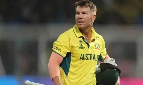 अपने आखिरी इंटरनेशनल मैच में वॉर्नर ने खेली ऐतिहासिक पारी, कोहली का तोड़ा रिकॉर्ड