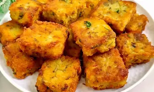घर के नाश्ते में ट्राई करें क्रिस्पी बेसन आलू की स्वादिष्ट रेसिपी, जानिए इसे बनाने की आसान विधि घर के नाश्ते में ट्राई करें क्रिस्पी बेसन आलू की स्वादिष्ट रेसिपी, जानिए इसे बनाने की आसान विधि