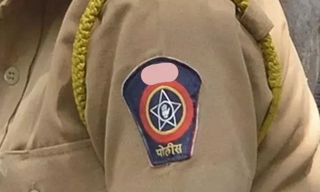 गांजे के केस में फंसाने की धमकी देकर छात्र से वसूले 5 लाख, दो पुलिसकर्मियों पर गाज!