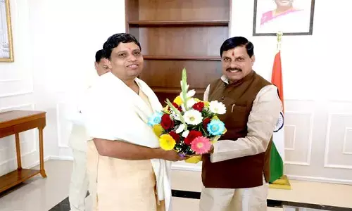 मुख्यमंत्री डॉ. यादव से मिले आचार्य बालकृष्ण मुख्यमंत्री डॉ. यादव से मिले आचार्य बालकृष्ण