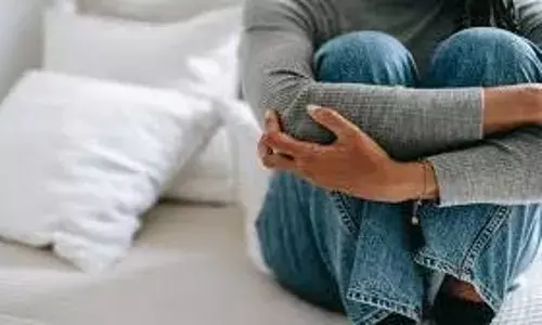 पिता की बीमारी के इलाज में उधार ली रकम नहीं लौटा सकी नाबालिग, अस्मत का लगता रहा सौदा पिता की बीमारी के इलाज में उधार ली रकम नहीं लौटा सकी नाबालिग, अस्मत का लगता रहा सौदा