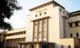 मेडिकल की ली सुध, हाईकोर्ट ने कहा-मरीजों के परिजनों को सुविधाएं उपलब्ध कराएं