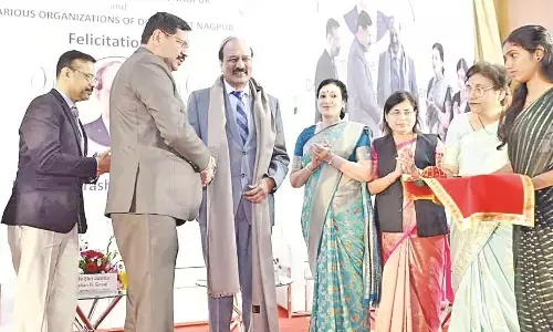 न्यायमूर्ति गवई ने कहा - हमारी पहचान एक अच्छे व्यक्ति के रूप में होनी चाहिए न्यायमूर्ति गवई ने कहा - हमारी पहचान एक अच्छे व्यक्ति के रूप में होनी चाहिए