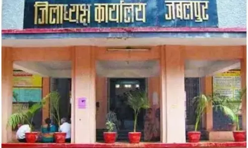 नई व्यवस्था में हुई सुनवाई, पीडि़त के लिए कलेक्टर ने खुद डीन को लगाया फोन