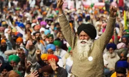 हरियाणा में 23 फरवरी तक इंटरनेट सेवा पर रोक, शंभू और खनौरी बॉर्डर पर डटे हुए हैं किसान