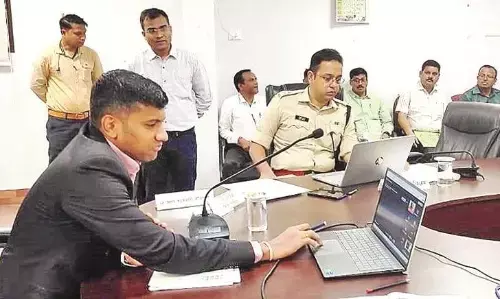 गोंदिया जिले के विकास प्रारूप को नियोजन समिति की बैठक में मिली मंजूरी