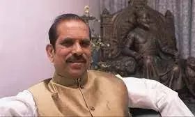 जीवन का एक लक्ष्य पैसा कमाना था, राजनीति से पहले व्यवसाय में जोशी ने जमाए पैर