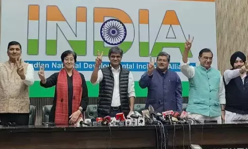 दिल्ली में AAP और कांग्रेस के बीच हुए सीट शेयरिंग पर बीजेपी नेता का तंज, बोले- जीरो को जीरो से जोड़े तो...