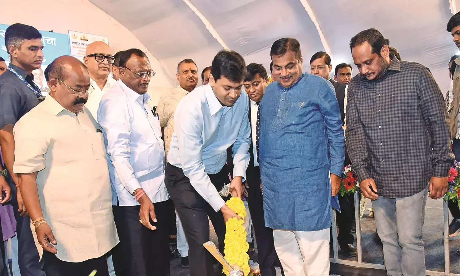 गडकरी ने कहा - आने वाले वक्त में अनूठी पहचान होंगे संतरानगरी के अत्याधुनिक बाजार