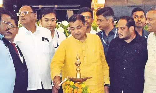 केंद्रीय मंत्री गडकरी ने कहा क्षेत्र के अनुसार बीमारी का अध्ययन करना जरूरी केंद्रीय मंत्री गडकरी ने कहा क्षेत्र के अनुसार बीमारी का अध्ययन करना जरूरी