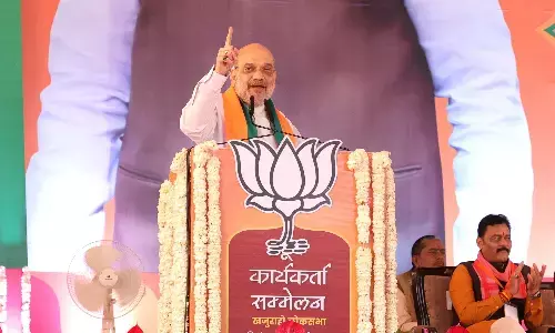 लोकसभा चुनाव में मतदाता लोकतंत्र का भविष्य तय करेंगे: केंद्रीय गृह मंत्री अमित शाह लोकसभा चुनाव में मतदाता लोकतंत्र का भविष्य तय करेंगे: केंद्रीय गृह मंत्री अमित शाह