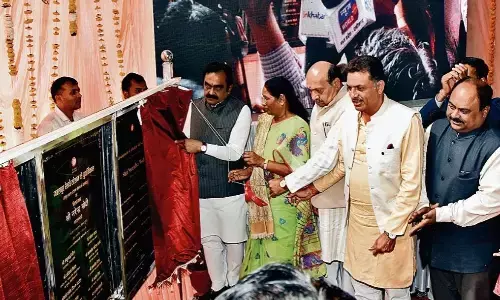 दो साल पहले की थी कल्पना, आज 460 करोड़ रुपए से संवर रहा स्टेशन दो साल पहले की थी कल्पना, आज 460 करोड़ रुपए से संवर रहा स्टेशन