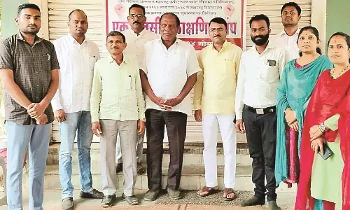 कृषि अधिनियम में सुधार के खिलाफ रखा बंद, सांकेतिक हड़ताल कर सौंपा ज्ञापन