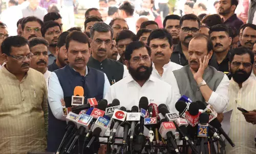 इंफ्रास्ट्रक्चर पर शिंदे सरकार का खास जोर, आर्थिक सलाहकार परिषद की सलाह पर फैसला इंफ्रास्ट्रक्चर पर शिंदे सरकार का खास जोर, आर्थिक सलाहकार परिषद की सलाह पर फैसला