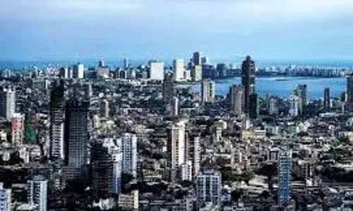 मुंबई और आसपास के महानगरों के लिए घोषणाओं की बौछार, बहेगी विकास की बयार