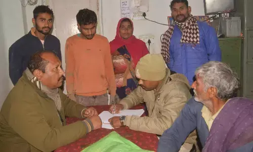 कुल्हाड़ी से हमला कर किसान की हत्या, सिंहपुर के बौलिहा गांव में सनसनीखेज घटना कुल्हाड़ी से हमला कर किसान की हत्या, सिंहपुर के बौलिहा गांव में सनसनीखेज घटना