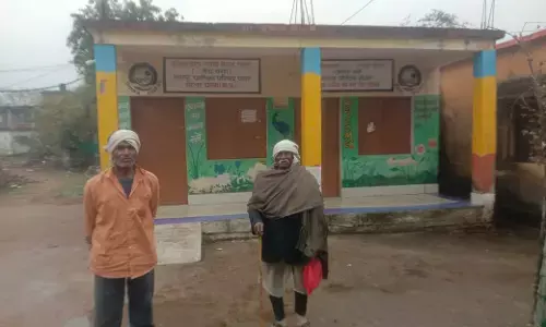 गरीबों के लिए बनीं दीनदयाल रसोई में लटका रहता है ताला