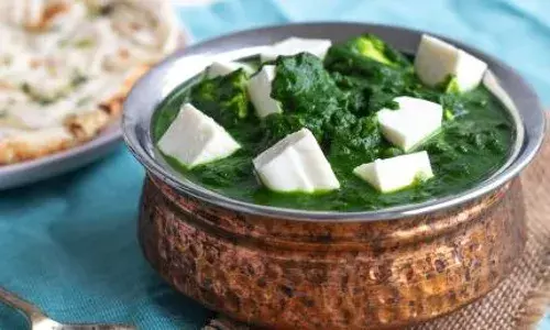 पालक पनीर घर बैठे तैयार करें झटपट, रेसिपी की गेस्ट करेंगे तारीफ