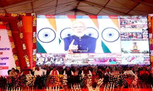 पीएम नरेंद्र मोदी ने विकसित भारत-विकसित मध्यप्रदेश कार्यक्रम को वर्चुअली किया संबोधित, बोले - मध्यप्रदेश तेजी से विकास की नई ऊंचाइयां प्राप्त करता रहेगा