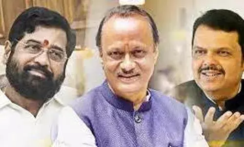 सीएम-डीसीएम ने ठुकराया शरद पवार के भोज का आमंत्रण, बताया बिजी शेड्यूल्ड