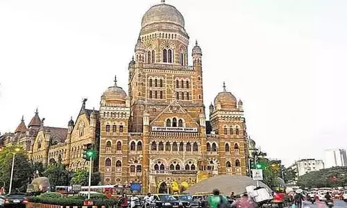 मनपा में भीतरी-बाहरी इंजीनियरों को लेकर विवाद बढ़ा, यूनियन ने लिखा पत्र मनपा में भीतरी-बाहरी इंजीनियरों को लेकर विवाद बढ़ा, यूनियन ने लिखा पत्र