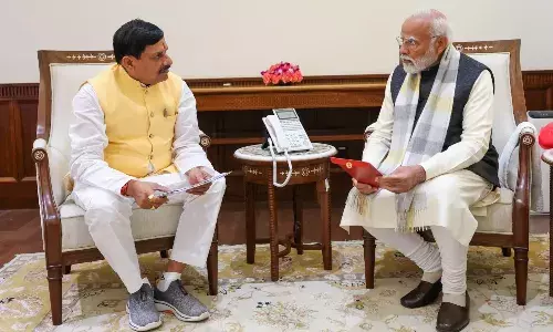 3 मार्च को यूपी में यादव महाकुंभ में शामिल होंगे MP के CM मोहन यादव, दौरे के पहले लखनऊ में लगे– यादव चला मोहन के साथ वाले बैनर पोस्टर 3 मार्च को यूपी में यादव महाकुंभ में शामिल होंगे MP के CM मोहन यादव, दौरे के पहले लखनऊ में लगे– यादव चला मोहन के साथ वाले बैनर पोस्टर