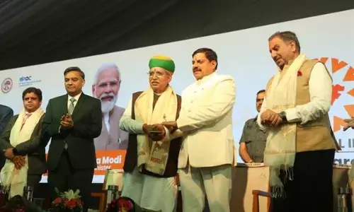 मुख्यमंत्री डॉ. यादव ने मरीजों के लिए पीएमश्री एयर एम्बुलेंस सेवा का शुभारंभ किया