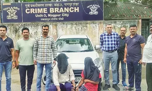 कार व मोबाइल लेकर भागे थे दो लुटेरे , पुलिस ने तेलंगाना से किया गिरफ्तार कार व मोबाइल लेकर भागे थे दो लुटेरे , पुलिस ने तेलंगाना से किया गिरफ्तार